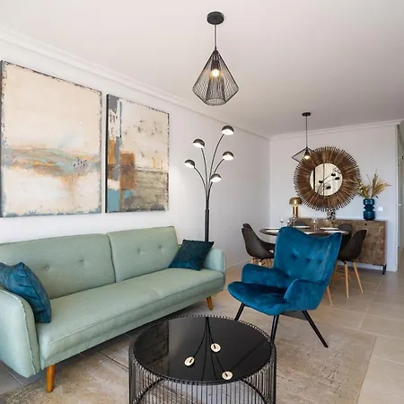 Luxe With Sea View Apartment Estepona