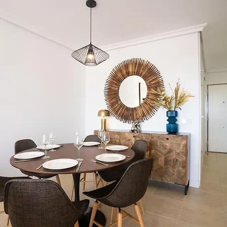 Luxe With Sea View *